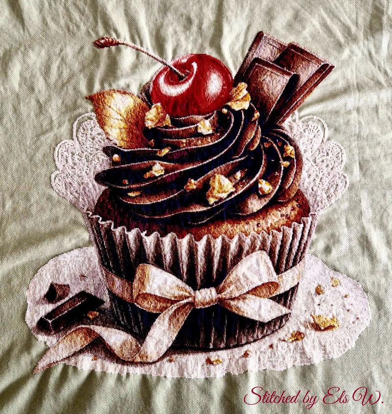 Chocolate Cherry Cupcake 2 (MINI)